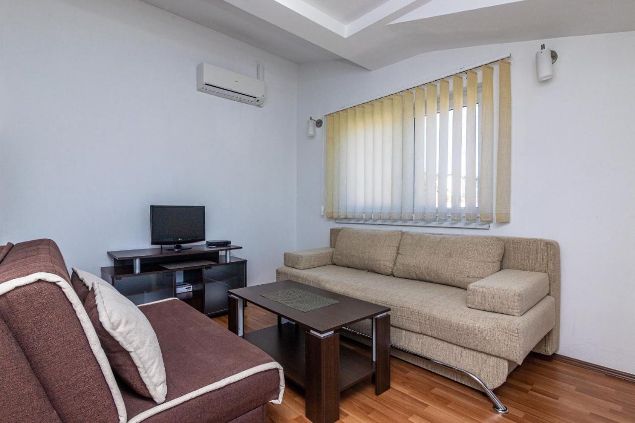 Apartments Janja Trogir Ngoại thất bức ảnh