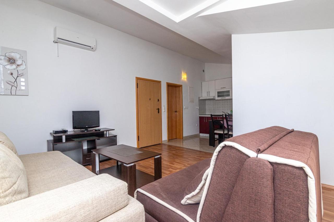 Apartments Janja Trogir Ngoại thất bức ảnh