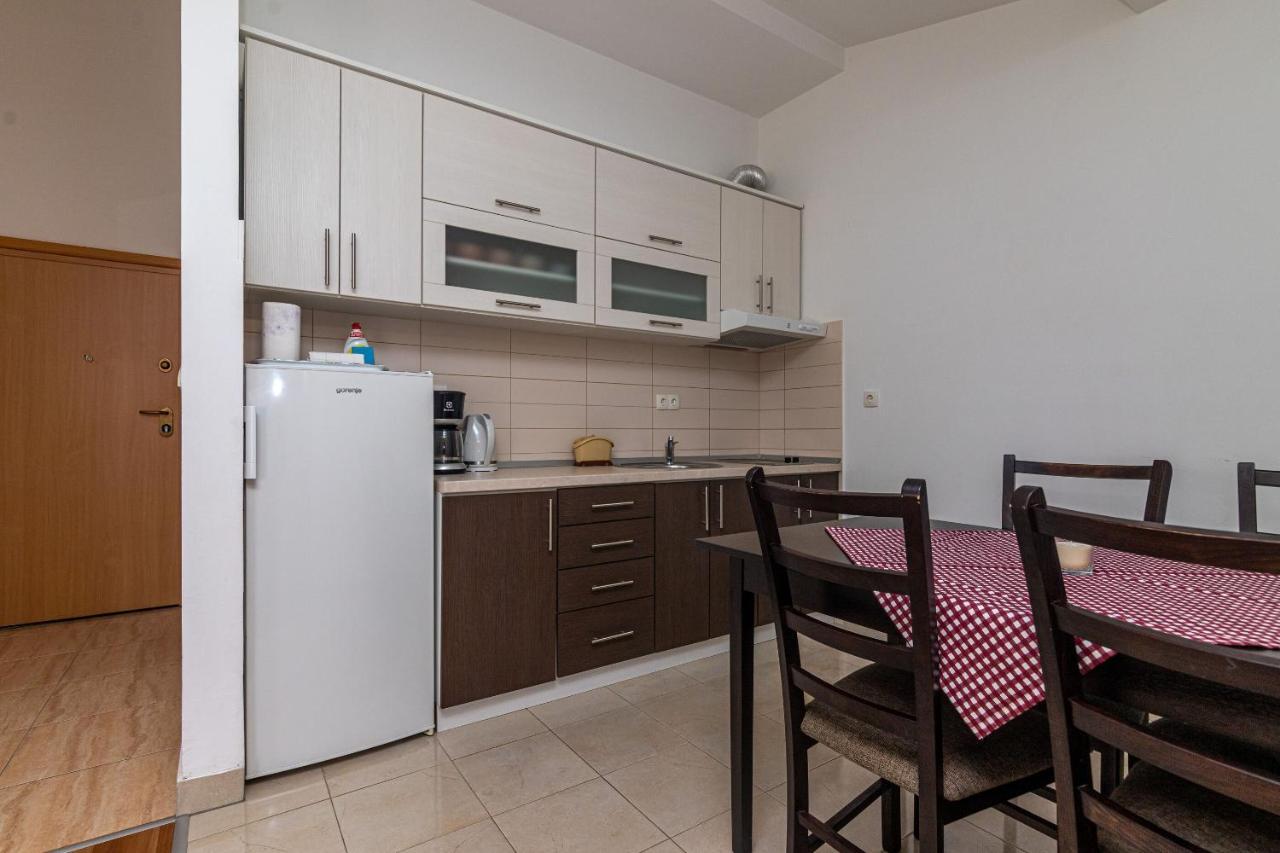 Apartments Janja Trogir Ngoại thất bức ảnh