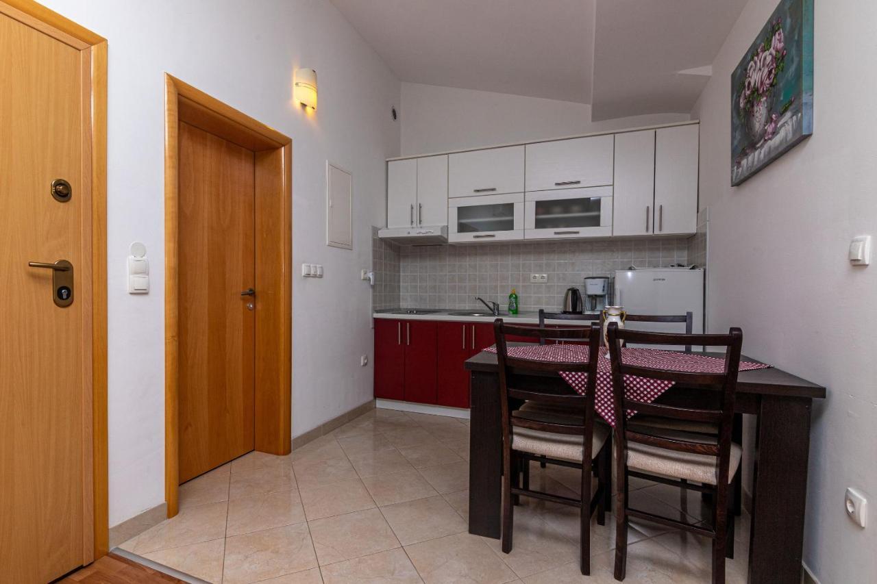 Apartments Janja Trogir Ngoại thất bức ảnh